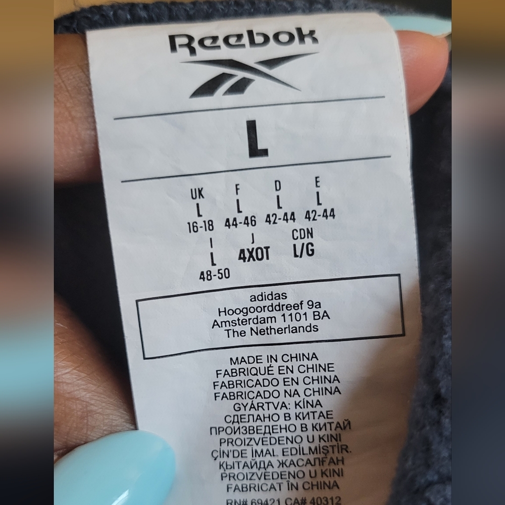 🎽Reebok Cropped Sweat Set - Picture 5 of 6